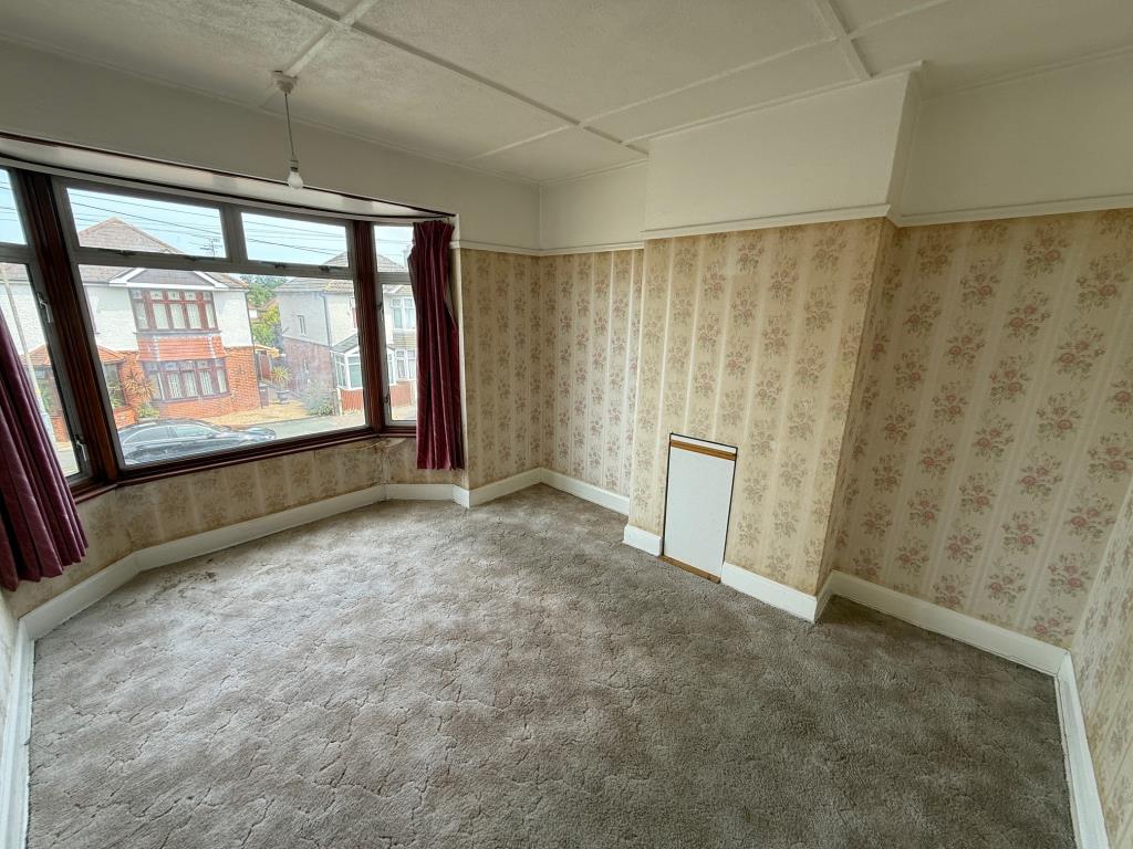Lot: 149 - SEMI-DETACHED HOUSE FOR IMPROVEMENT IN POPULAR RESIDENTIAL AREA - Bedroom 1 with bay window to the front